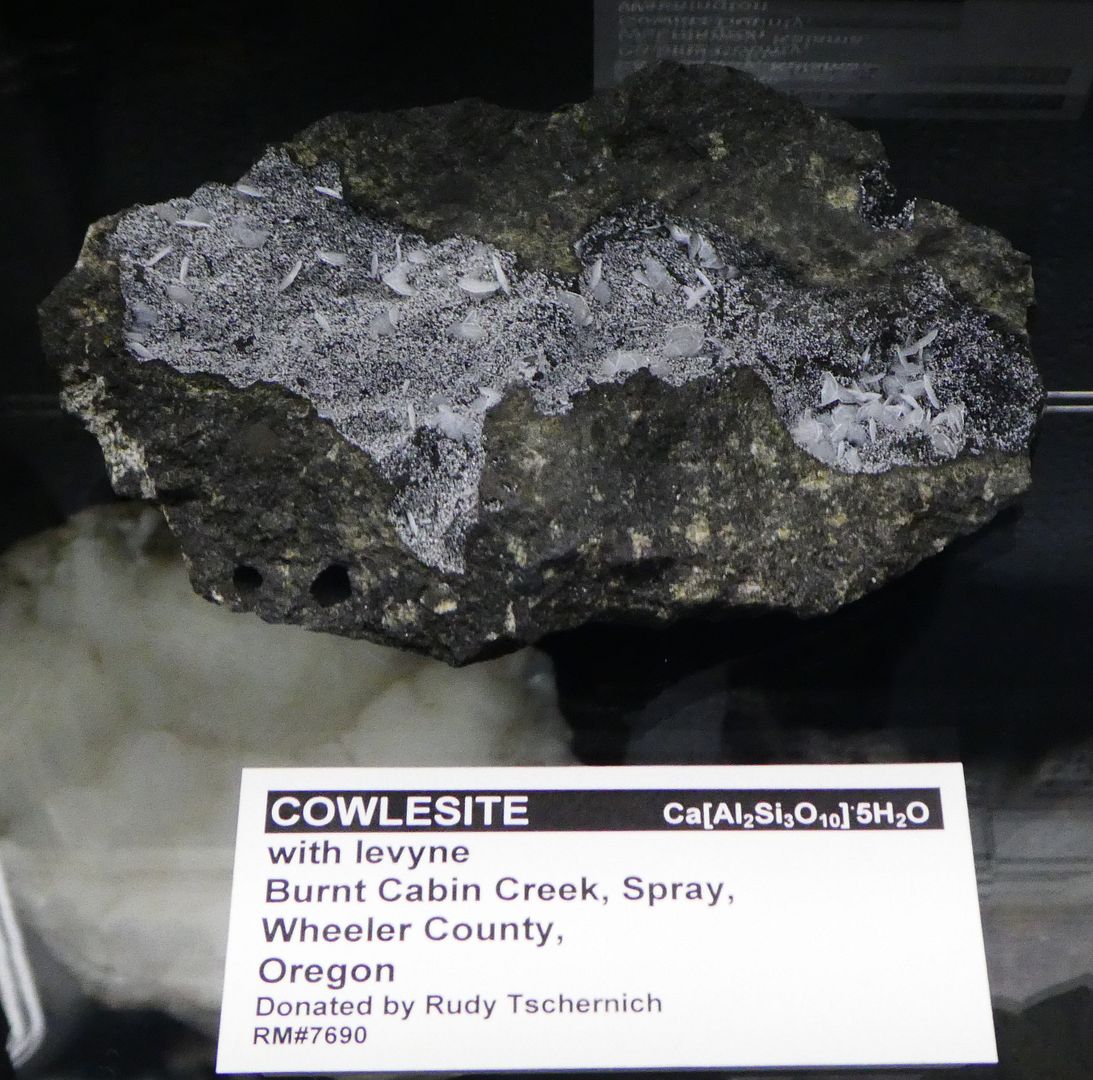 Northwest Mineral Gallery Some Oregon Minerals (Photo Diary)